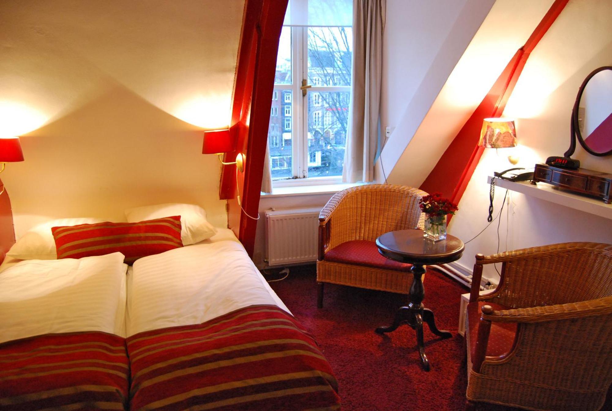 Amsterdam House Hotel Екстер'єр фото